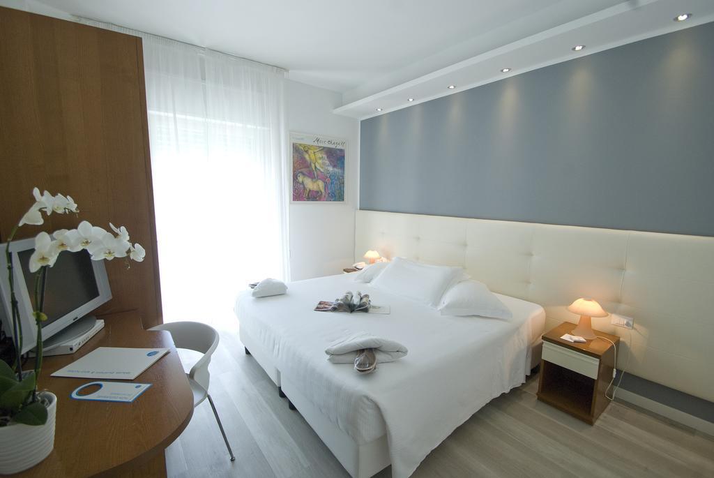 Double or Twin Room Balcony,227393771:JPEG