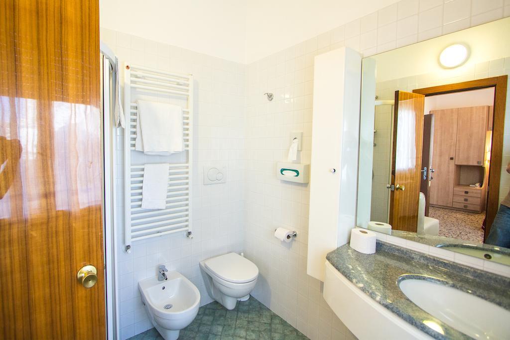 Triple Room Balcony,232252120:JPEG
