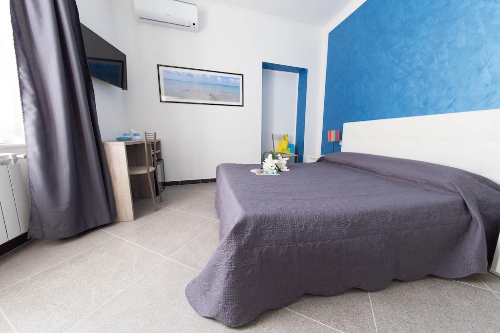 Double Room,232302751:JPEG