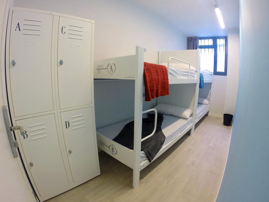 Bed 4-Bed Female Dormitory Room,231753676:JPEG