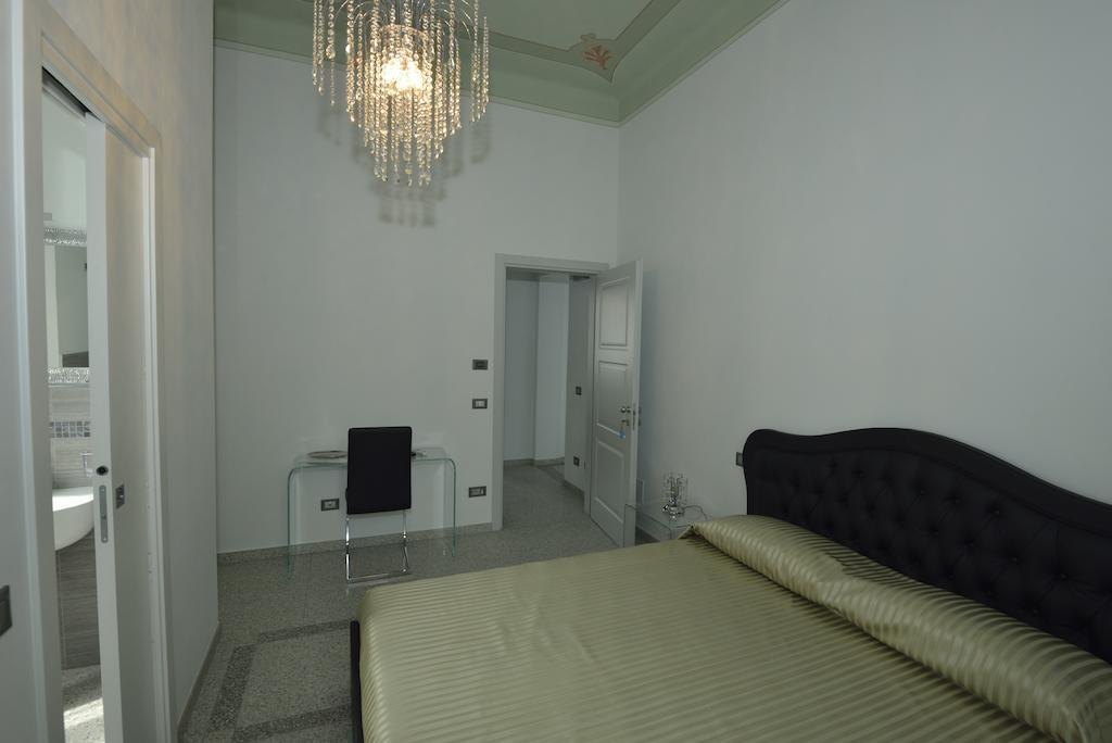 Double Room,235120437:JPEG