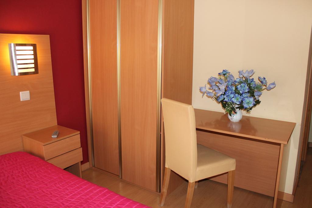 Double Room,235286677:JPEG