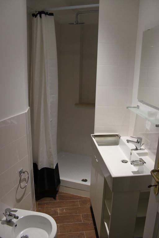 Double or Twin Room,831353303:JPEG