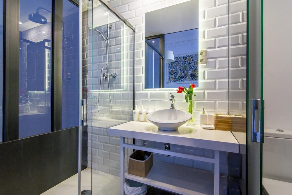 Superior King Room with Private Bathroom,1178295319:JPEG