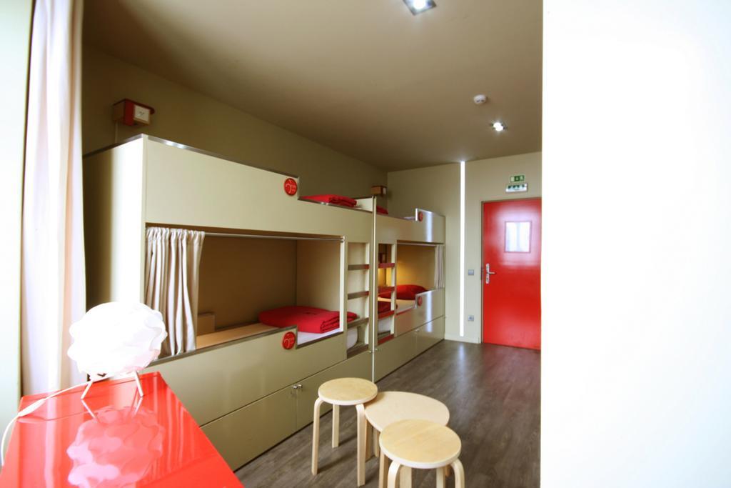 Bed 8-Bed Dormitory Room,240243393:JPEG