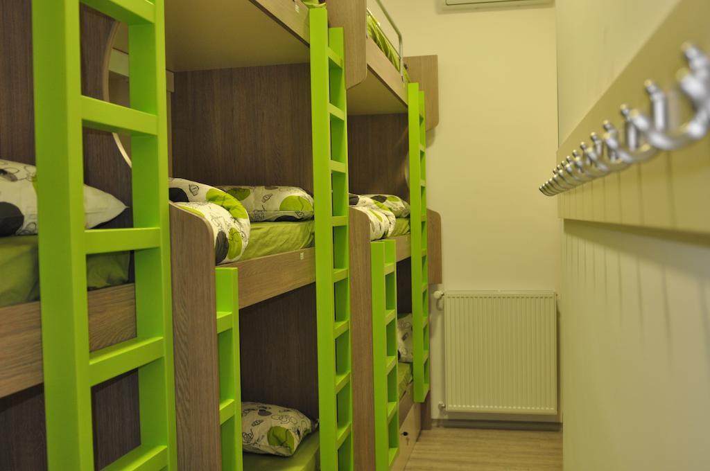Single Bed 11-Bed Dormitory Room,245176905:JPEG