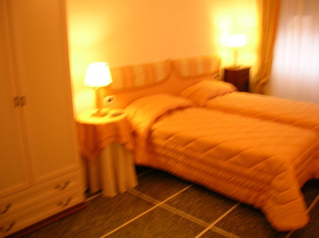 Double or Twin Room,246151157:JPEG