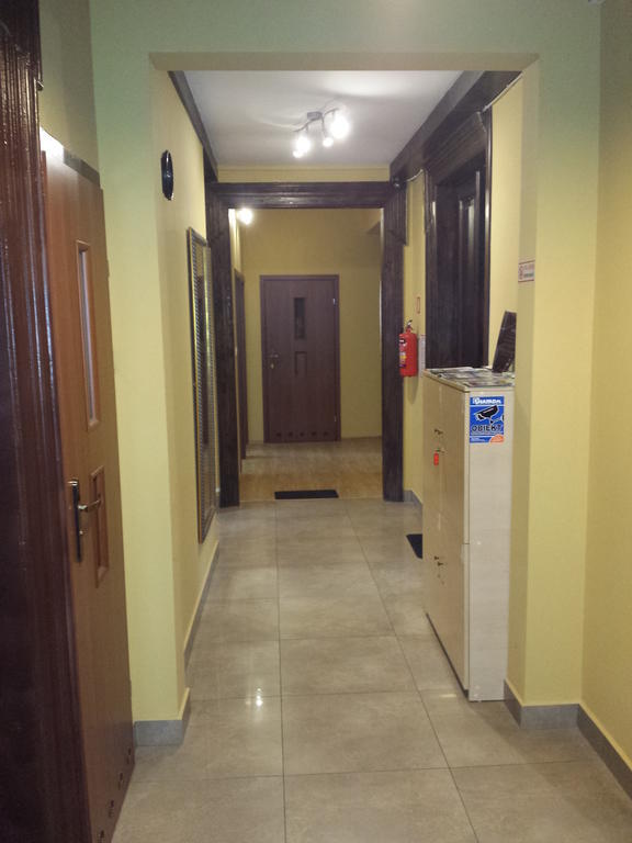 Double or Twin Room Private External Bathroom,248197433:JPEG