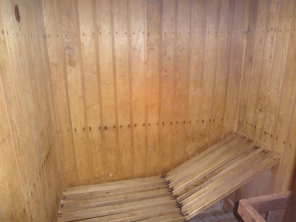 Quarto Duplo com Banheira de Hidromassagem