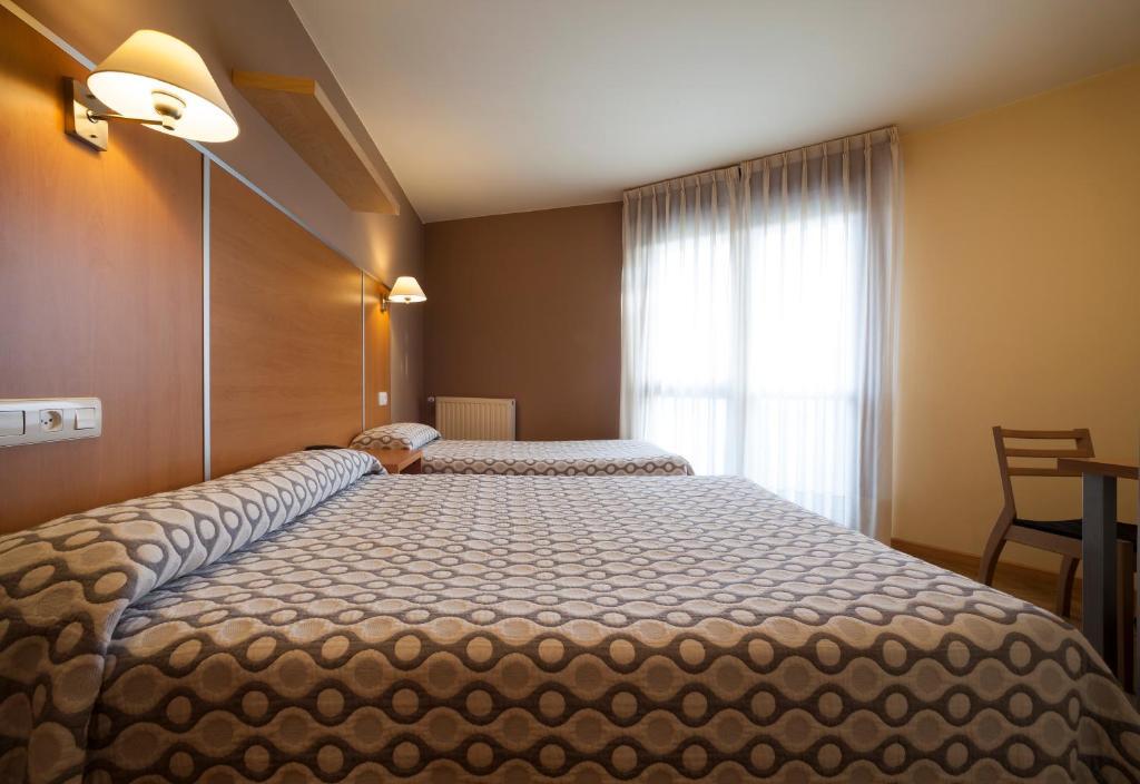 Triple Room Terrace,24908298:JPEG