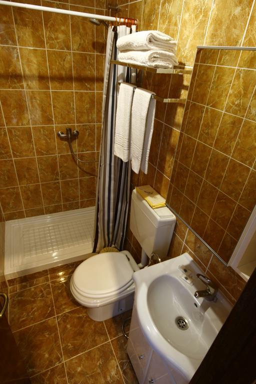 Double Room with Private Bathroom,250314125:JPEG