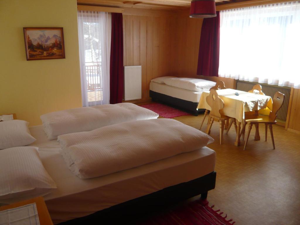 Quadruple Room Balcony,40022611:JPEG