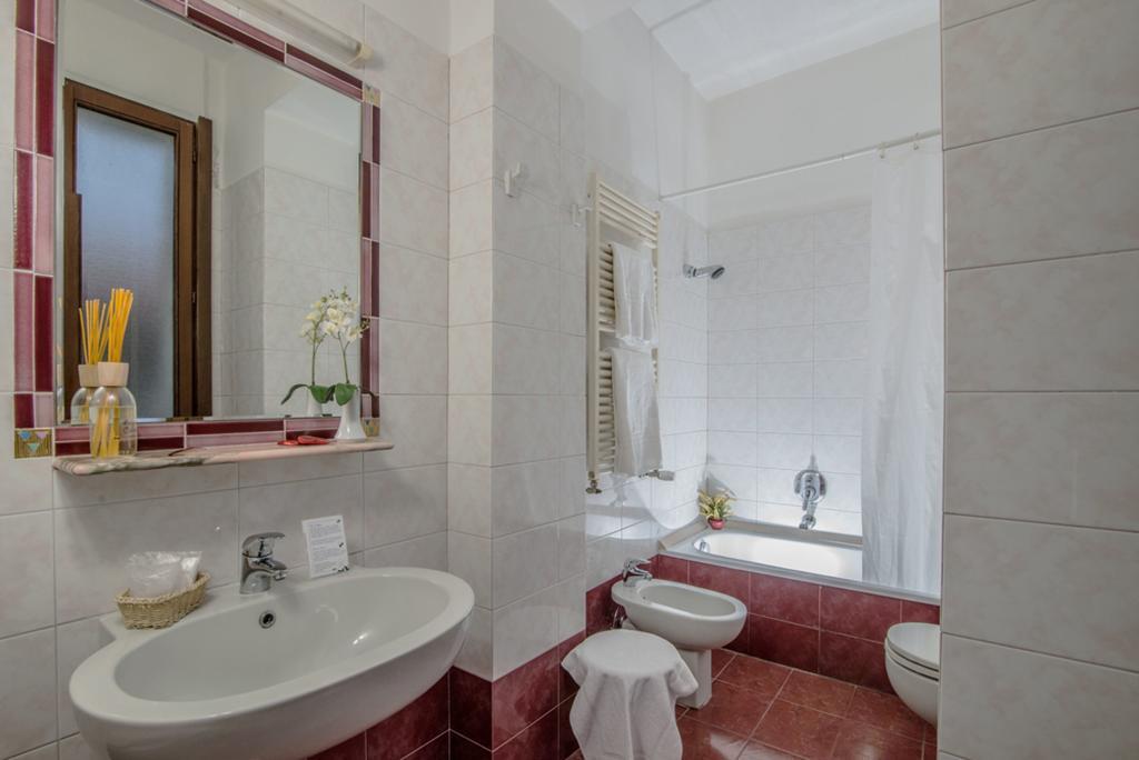 Double Room,766971247:JPEG