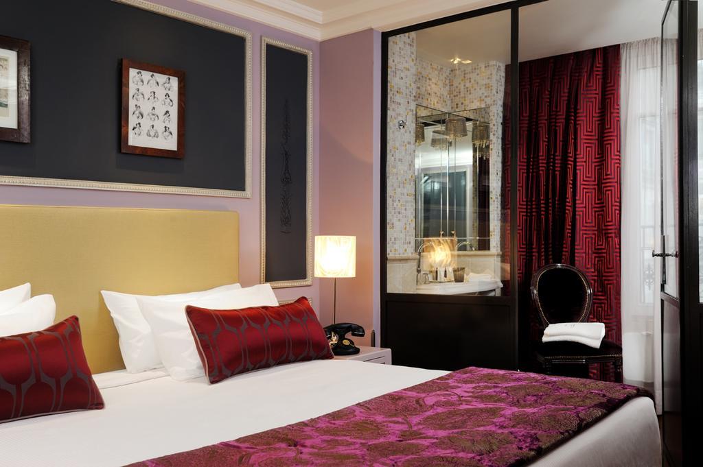 Romantic Double Room,1215085372:JPEG