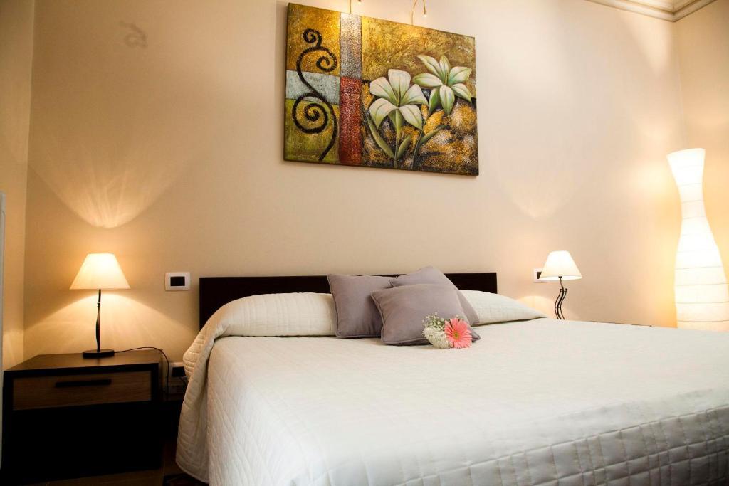 Double Room,25553877:JPEG