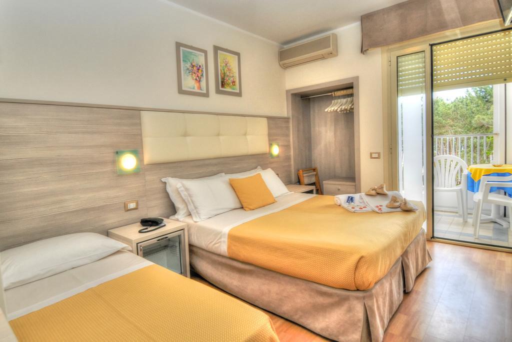 Double or Twin Room,256090333:JPEG