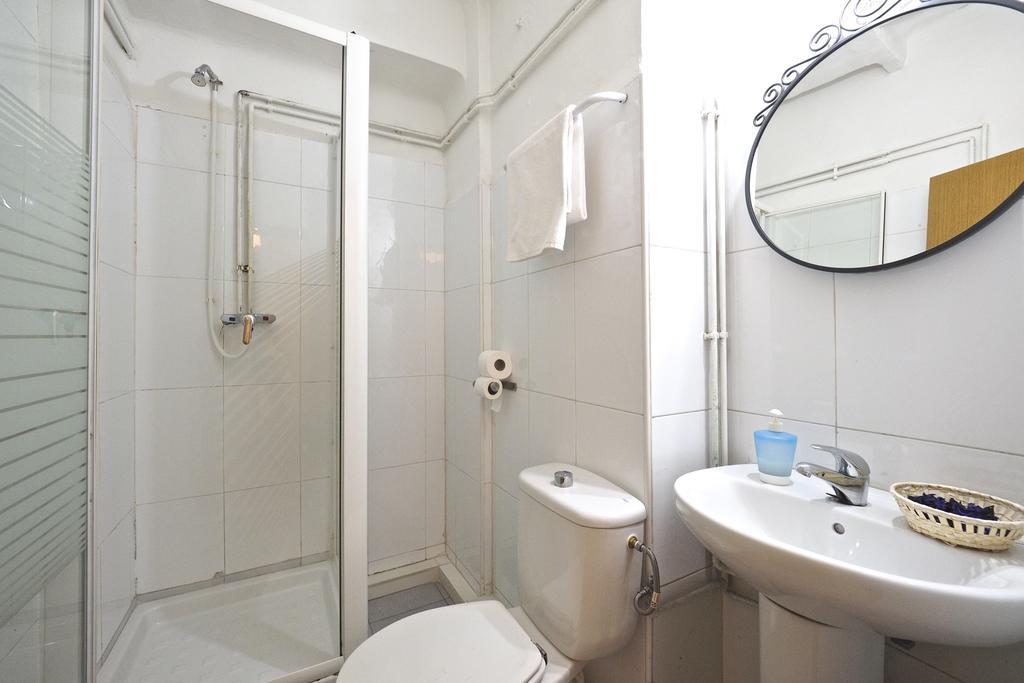 Twin Room Private Bathroom,257302825:JPEG
