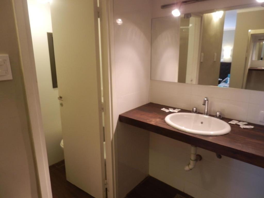 Single Room,26880473:JPEG