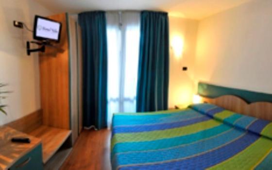 Double or Twin Room,52184345:JPEG