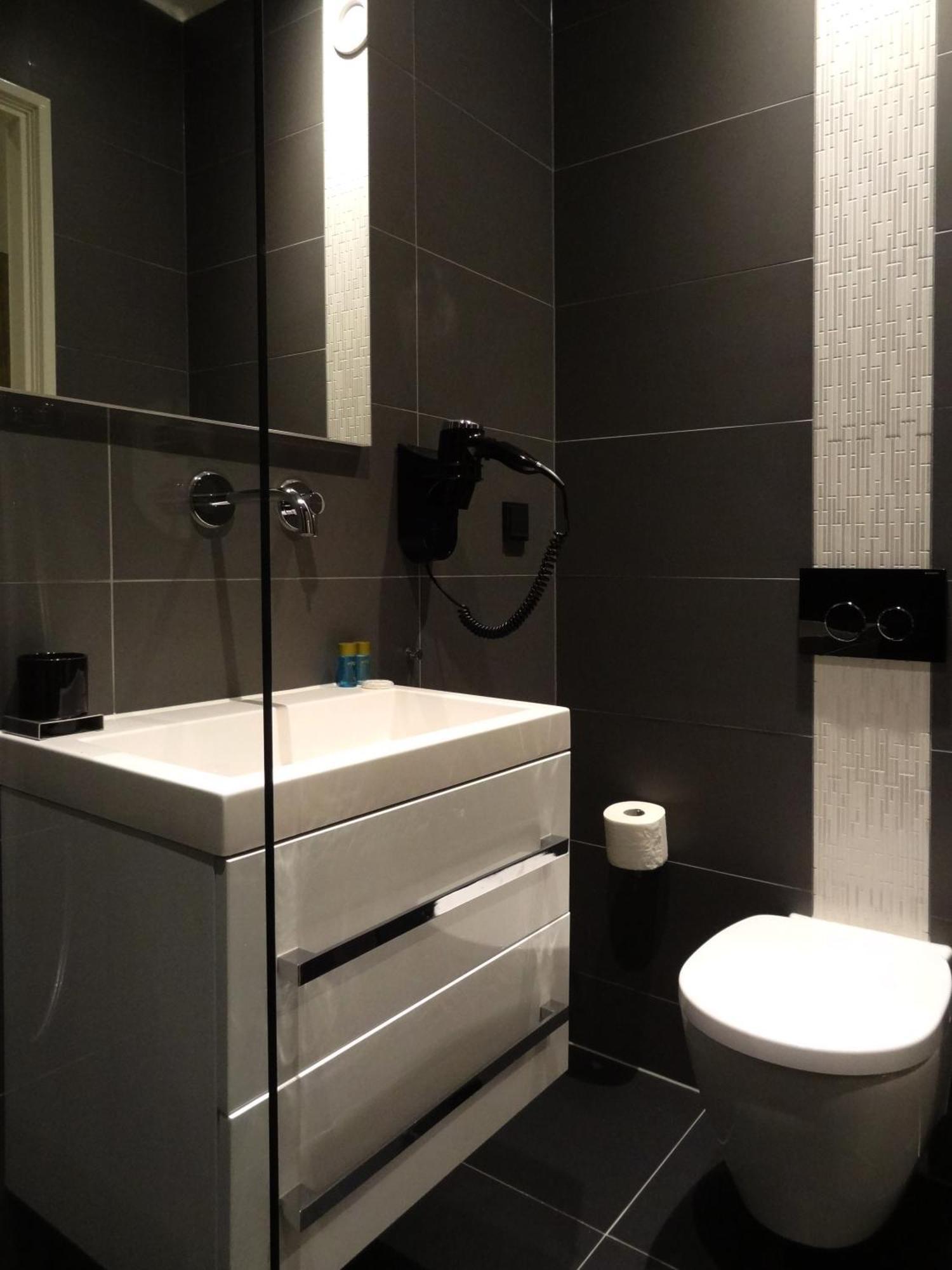 Double Room Balcony,112289946:JPEG