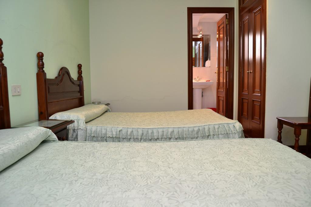 Quadruple Room,316971389:JPEG