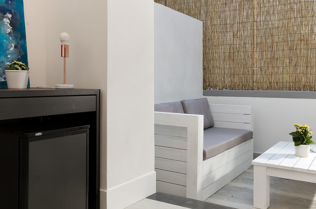 Double Room,327679480:JPEG