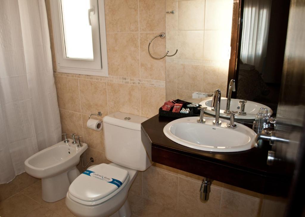 Single Room,1665415759:JPEG