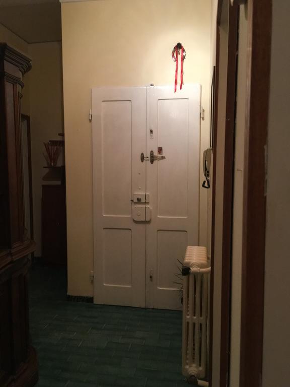 Economy Double or Twin Room,313618621:JPEG