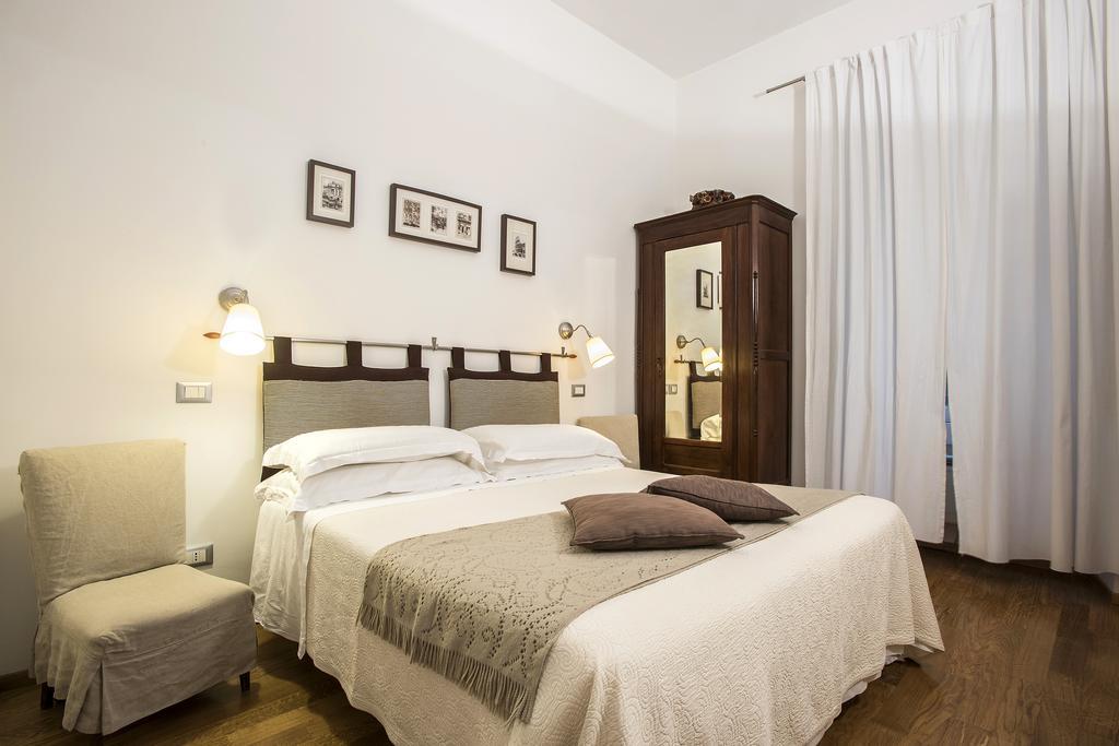Double or Twin Room,814900013:JPEG