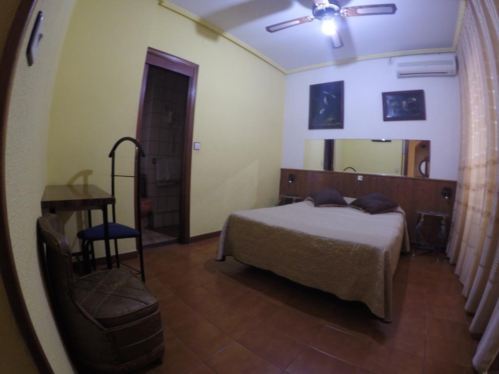 Standard Double or Twin Room,247807877:JPEG