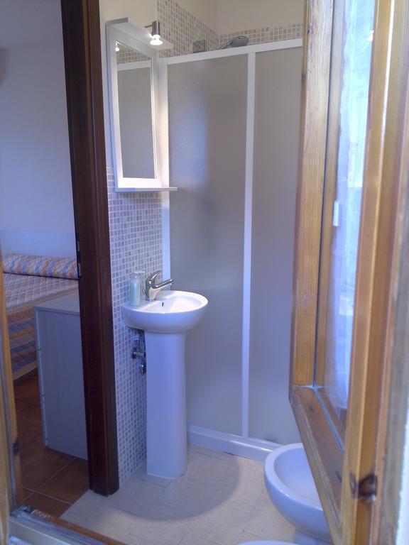 Double Room Private Bathroom,321147713:JPEG