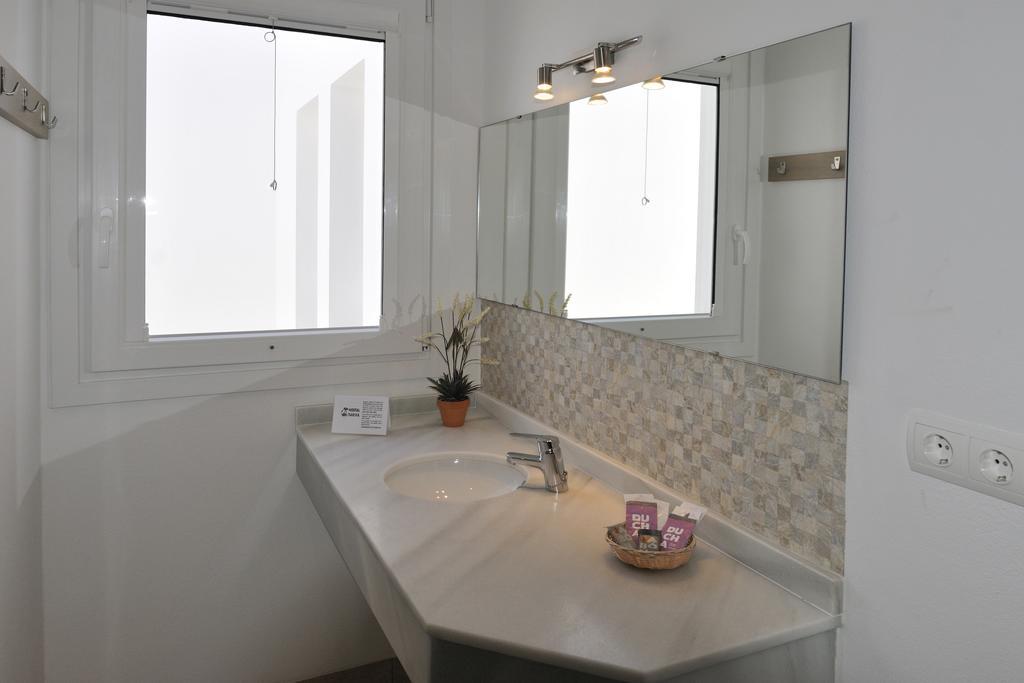 Single Room,37125004:JPEG