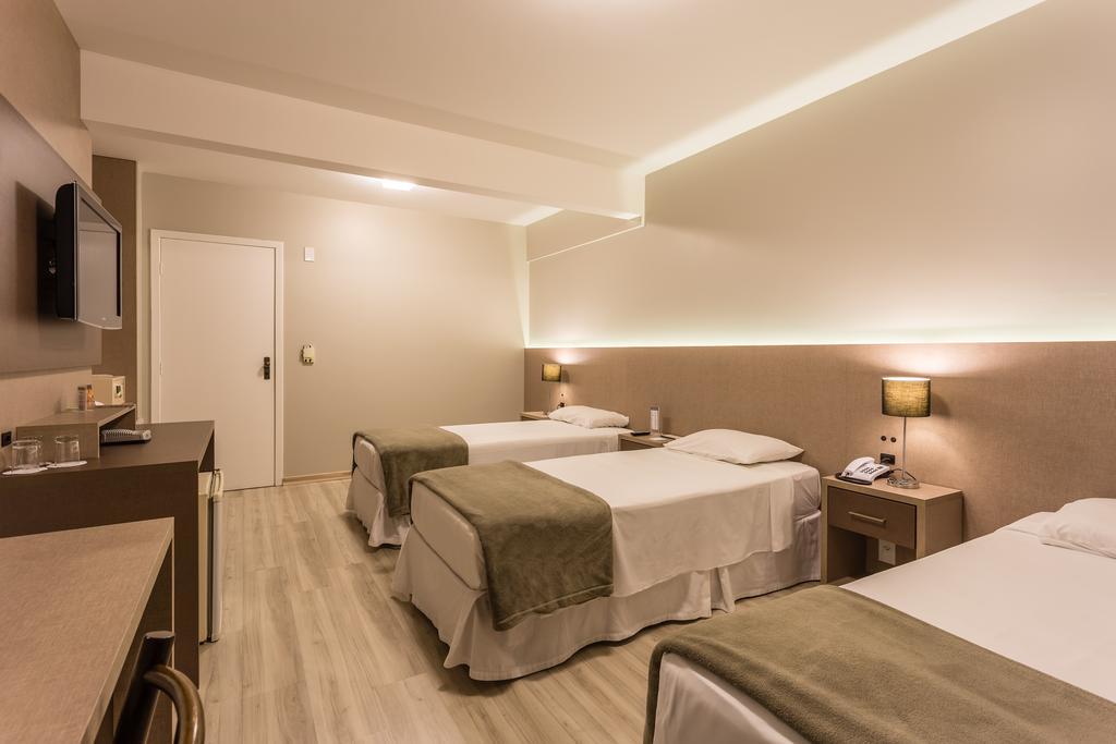 Triple Room,326020825:JPEG