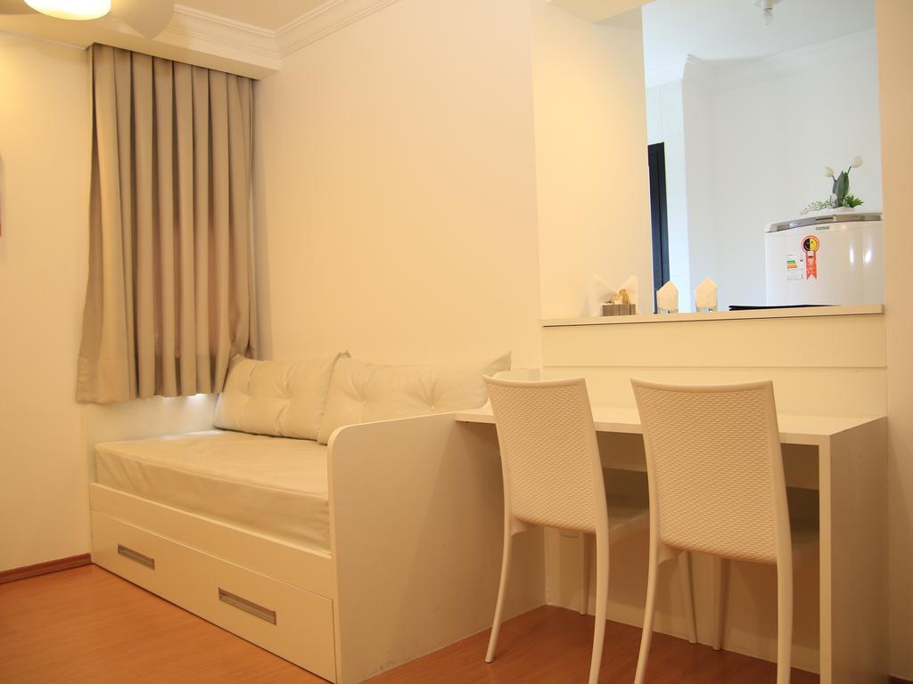 One-Bedroom Apartment,326338228:JPEG