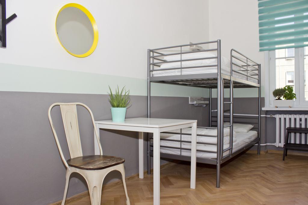 Bed 6-Bed Mixed Dormitory Room,326685649:JPEG