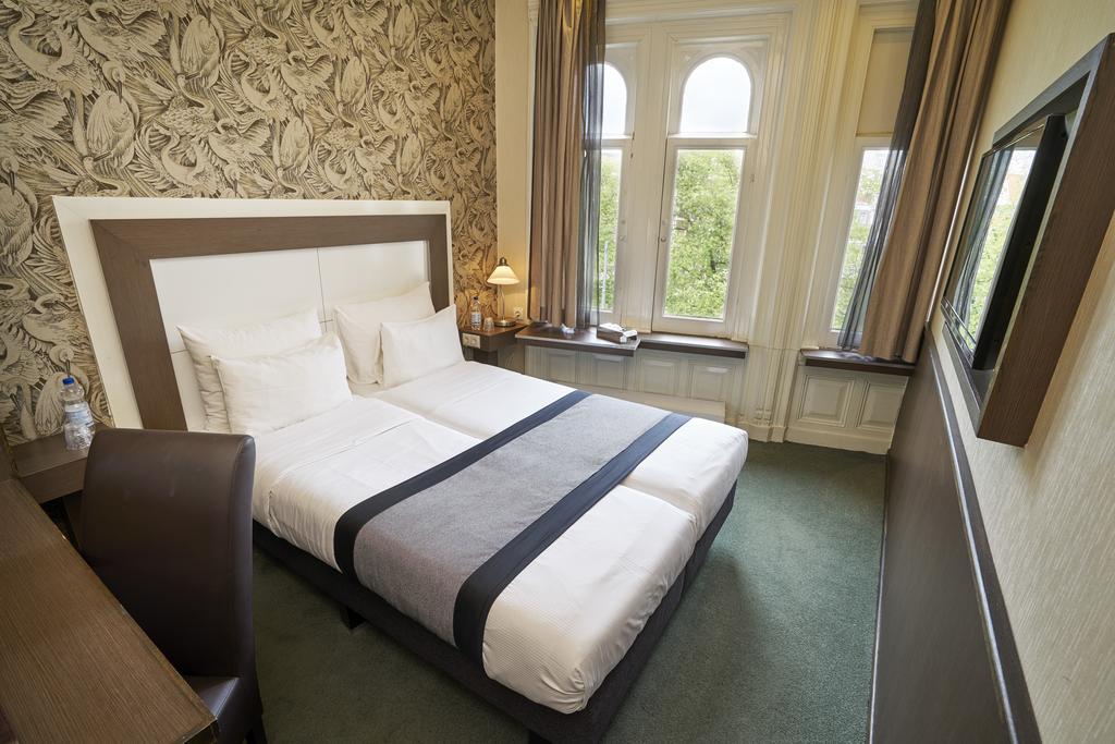 Double or Twin Room with Canal View,326821264:JPEG