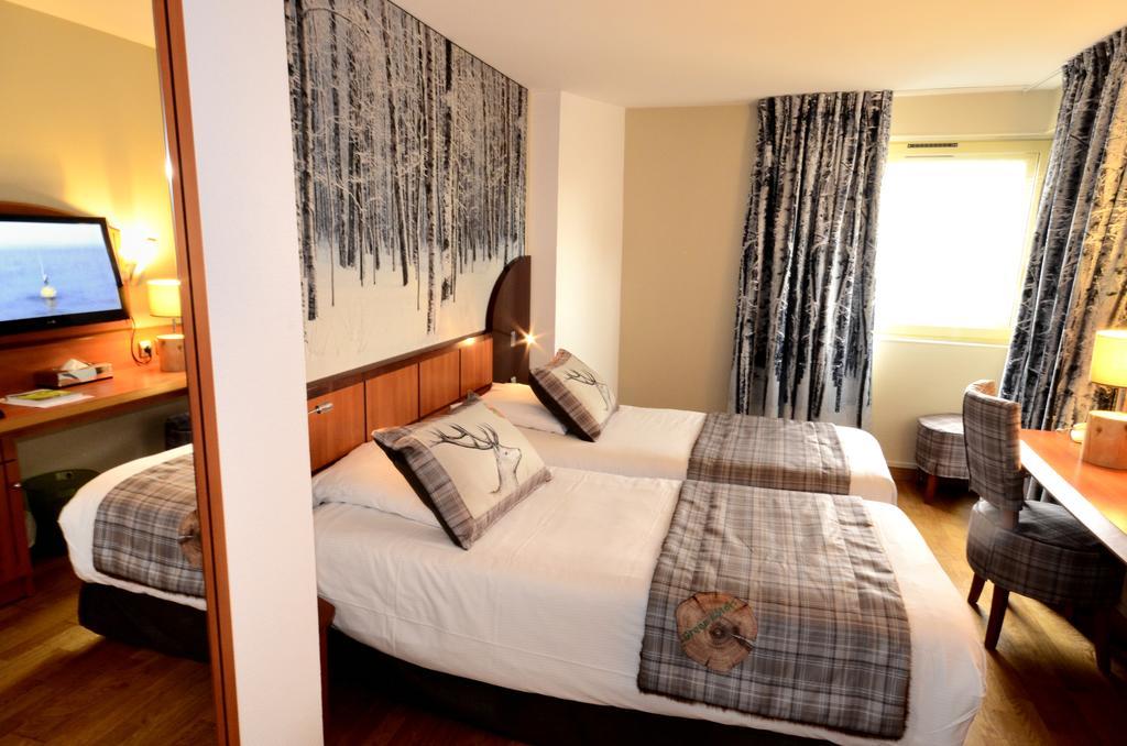 Superior Double or Twin Room,1215076624:JPEG