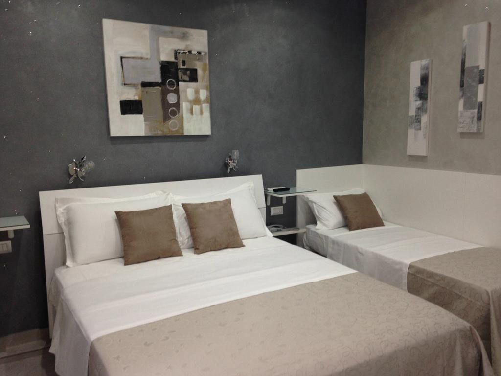 Family Room,814918832:JPEG