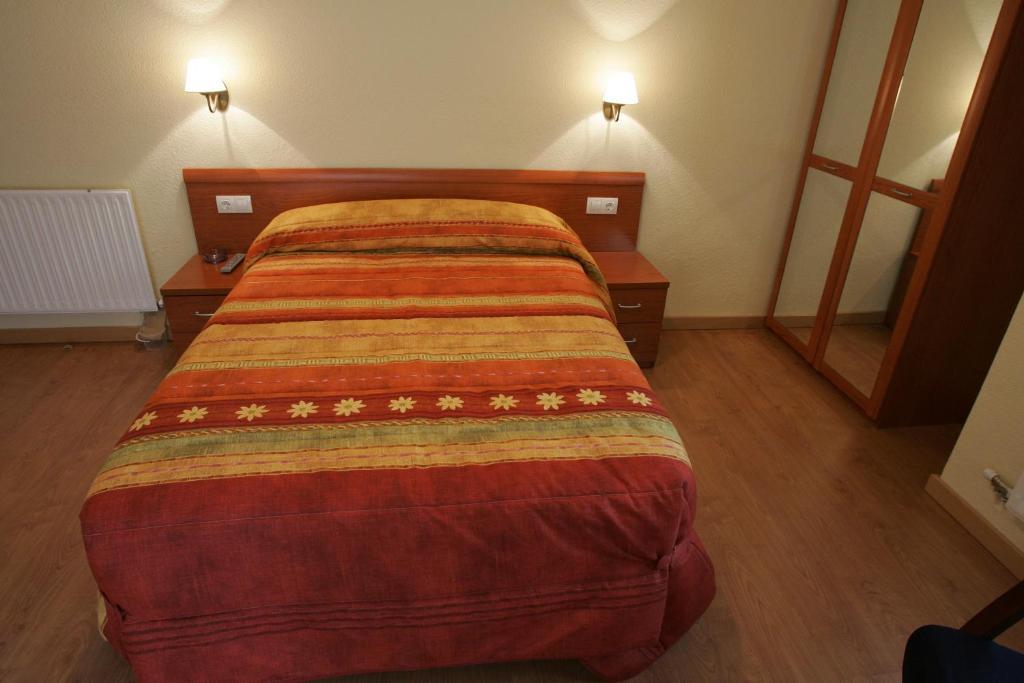 Double Room,917123608:JPEG