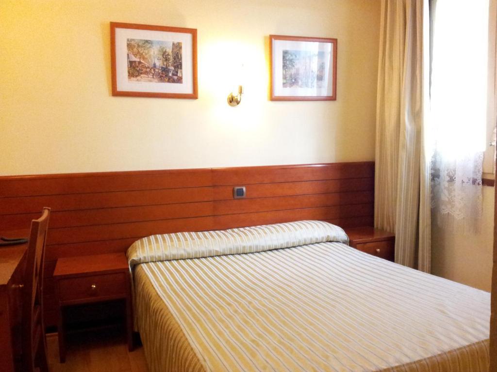 Double Room with Extra Bed,33553288:JPEG