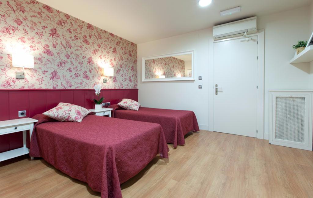 Double or Twin Room,1184102083:JPEG
