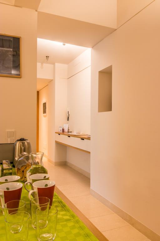 Three-Bedroom Apartment,362970931:JPEG
