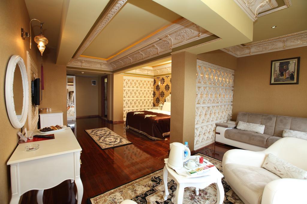 Sultan Suite
