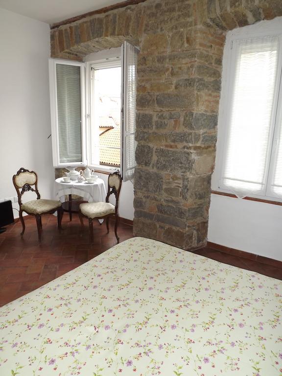 Double Room,379303717:JPEG