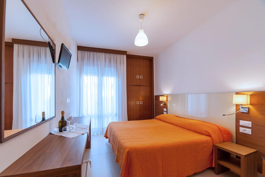 Double or Twin Room Balcony