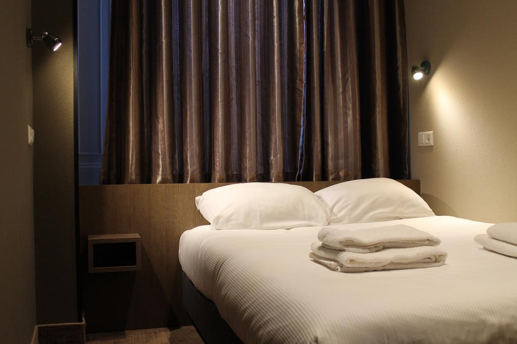 Standard Double Room,688415715:JPEG
