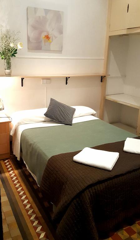 Economy Double Room,380940442:JPEG