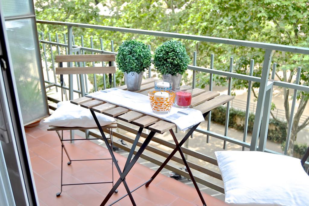 Three-Bedroom Apartment,551410971:JPEG