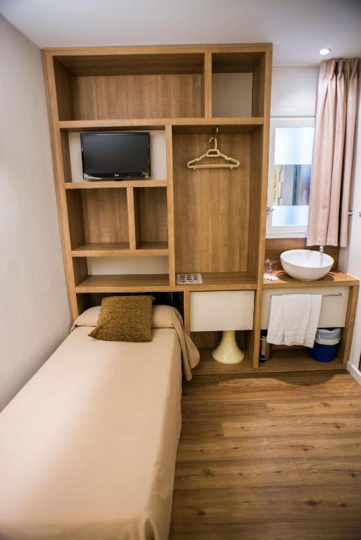 Triple Room,38837755:JPEG