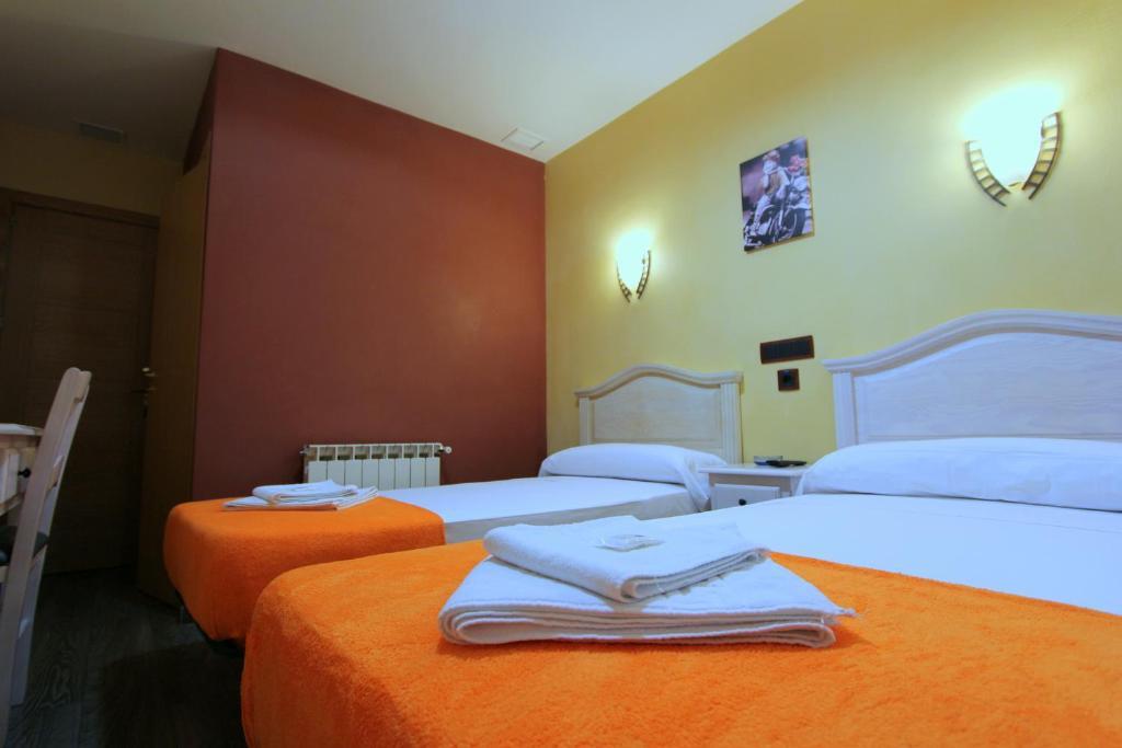 Quadruple Room,705112669:JPEG